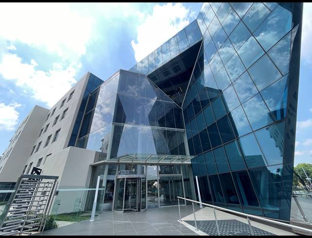 315M² OFFICE TO LET IN ROSEBANK